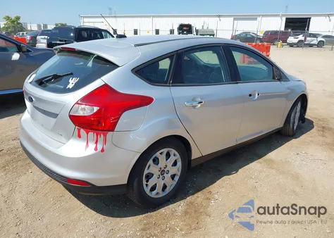 2014 Ford Focus Se from USA, damaged, VIN 1FADP3K24EL300570